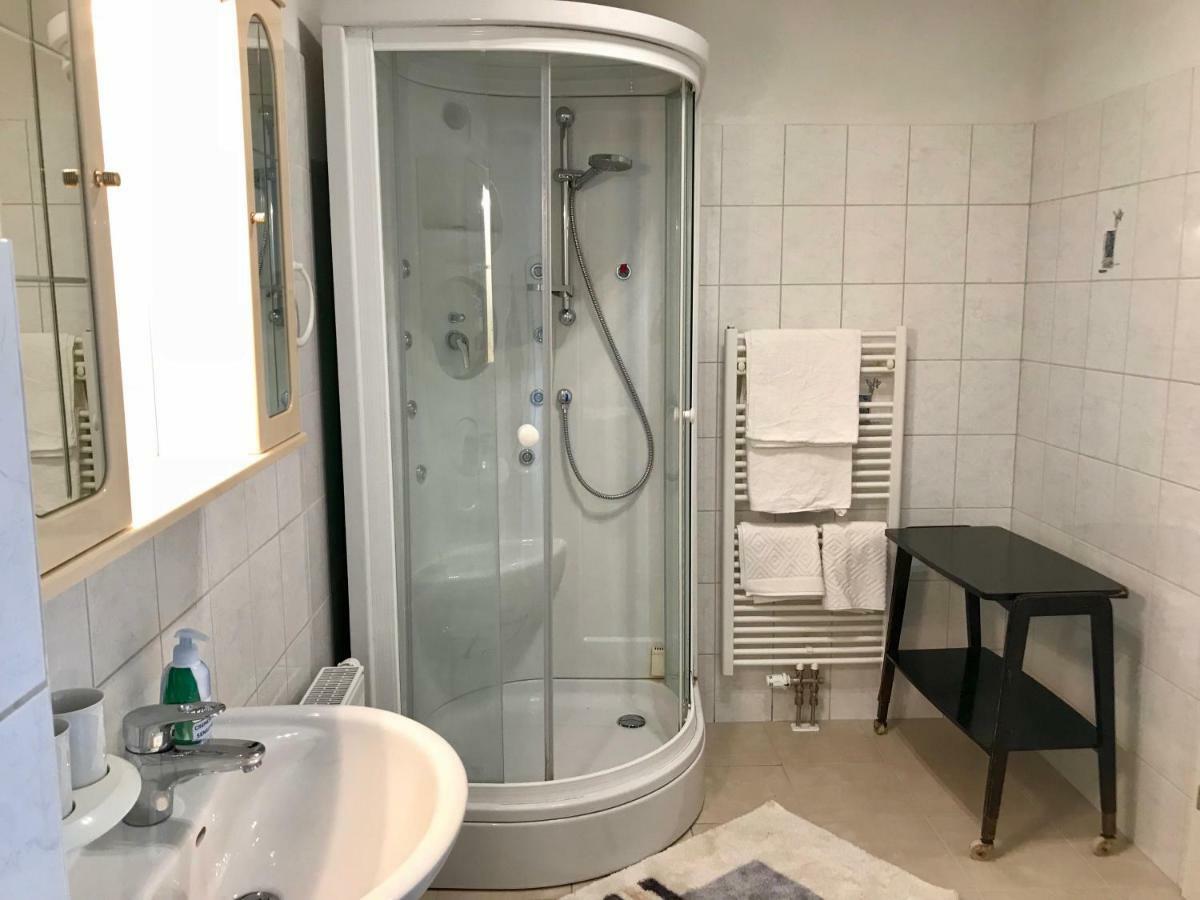 Traumhafte Wohnung Auf Pferde Ranch Aich  Ngoại thất bức ảnh